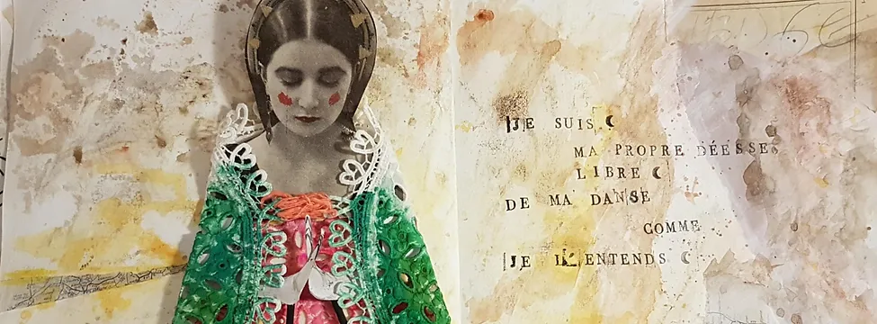 Moment de création libre dans un atelier de peinture à Poitiers